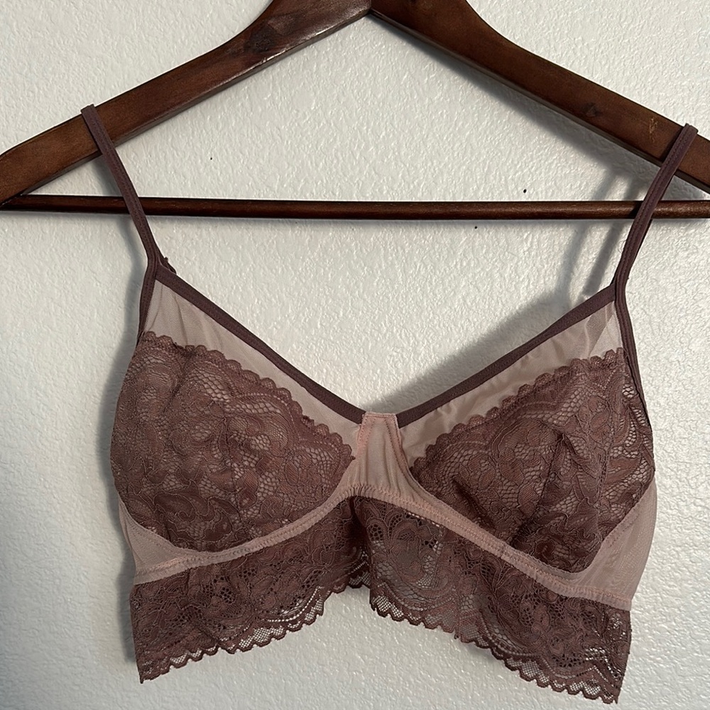 Rose/ Plum Lace Triangle Bra with Scalloped Trim